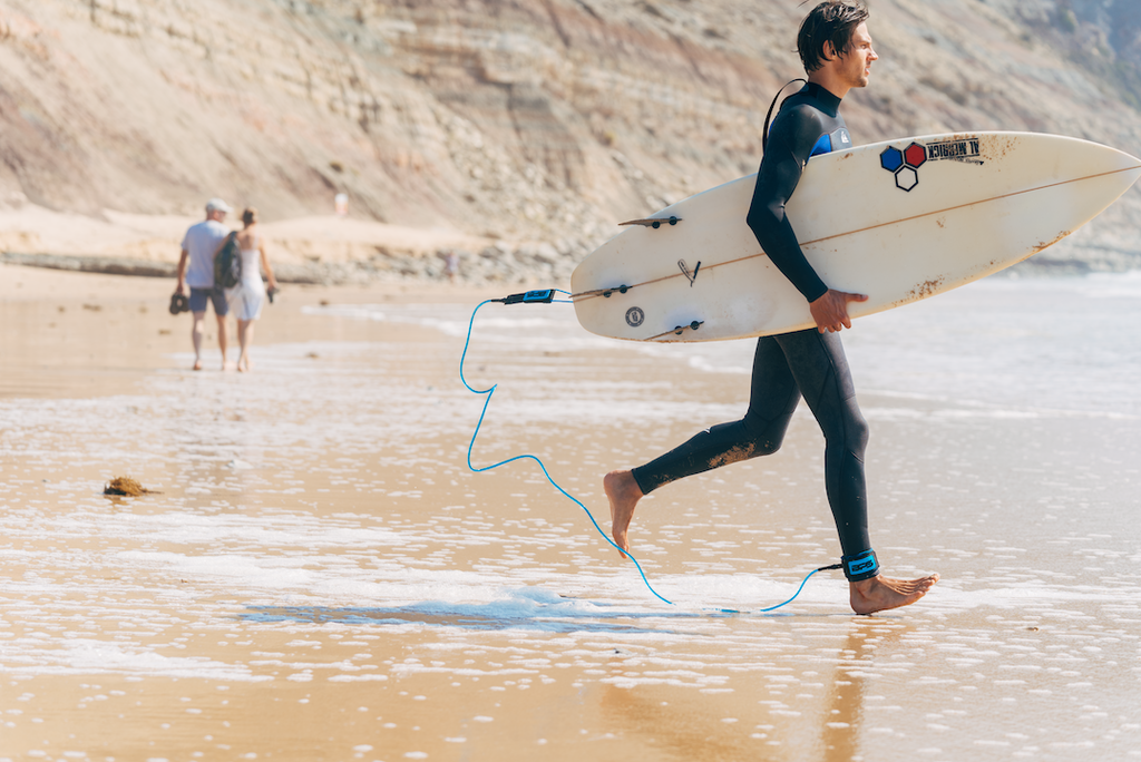 Your guide to choosing the perfect surfboard leash